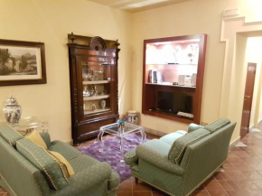 Massimo teather suite